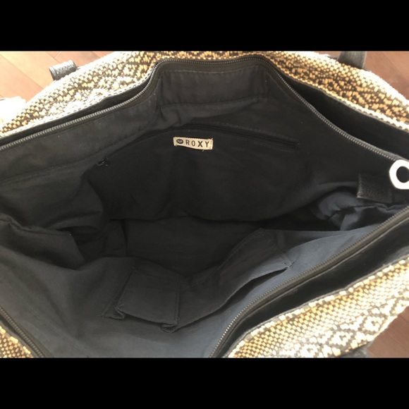 Foxy Tote Bag one main zip-up compartment - Picture 2 of 2